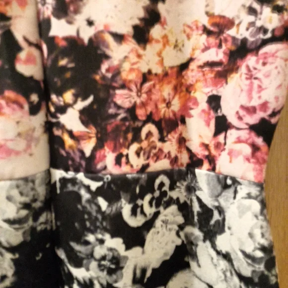 Topshop size 10 bodycomdress two tone floral - Picture 2 of 3